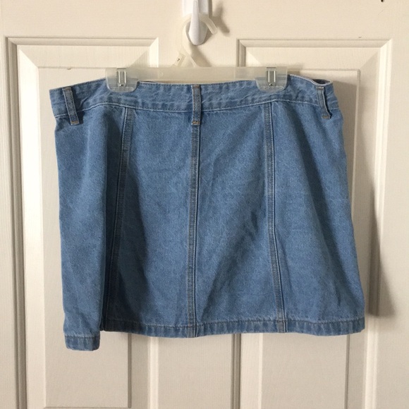 Blue Jean Button Skirt - Picture 2 of 2